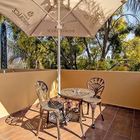 Sunward Park Guest House & Conference Center Boksburg Buitenkant foto