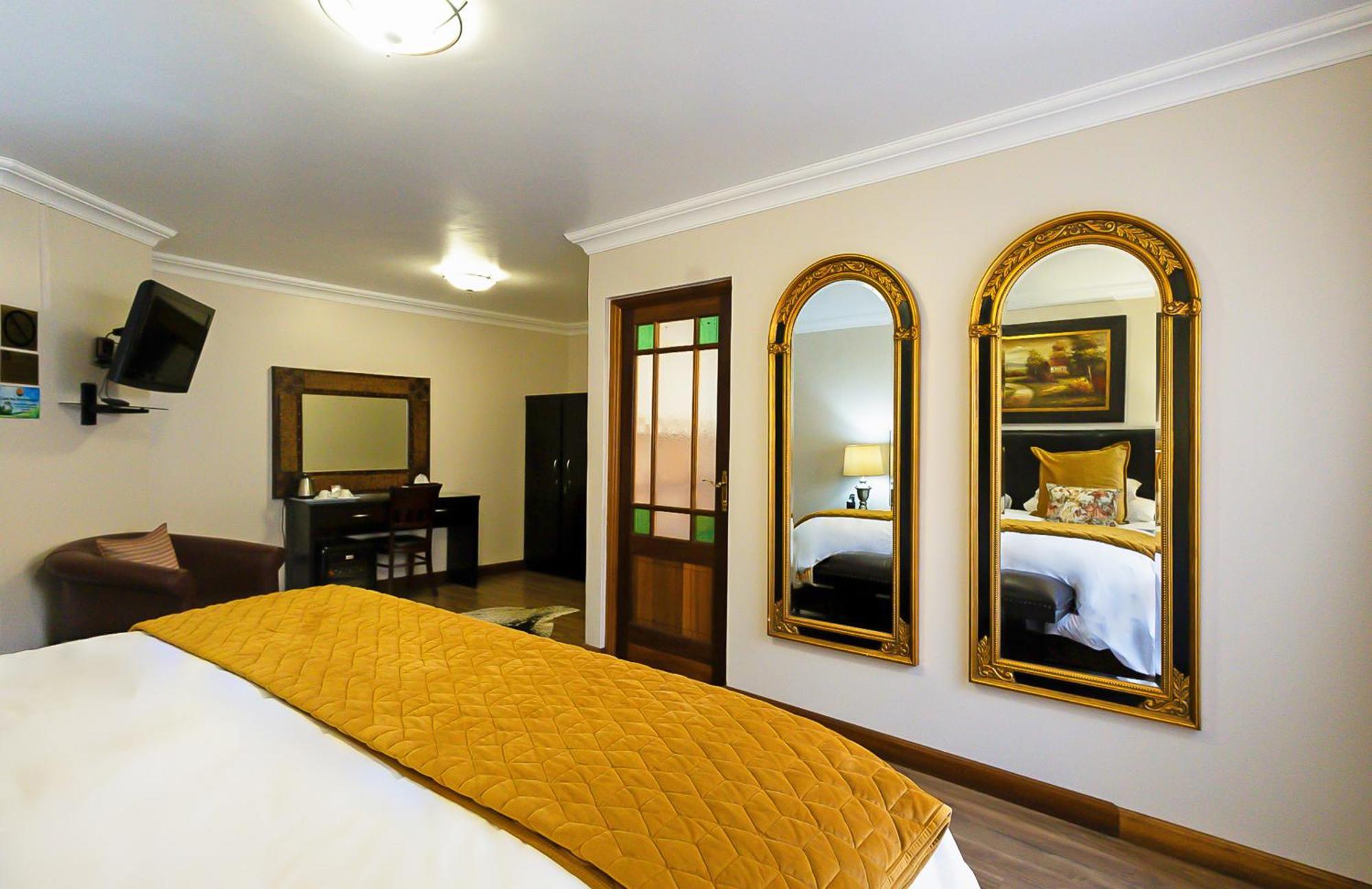 Sunward Park Guest House & Conference Center Boksburg Buitenkant foto