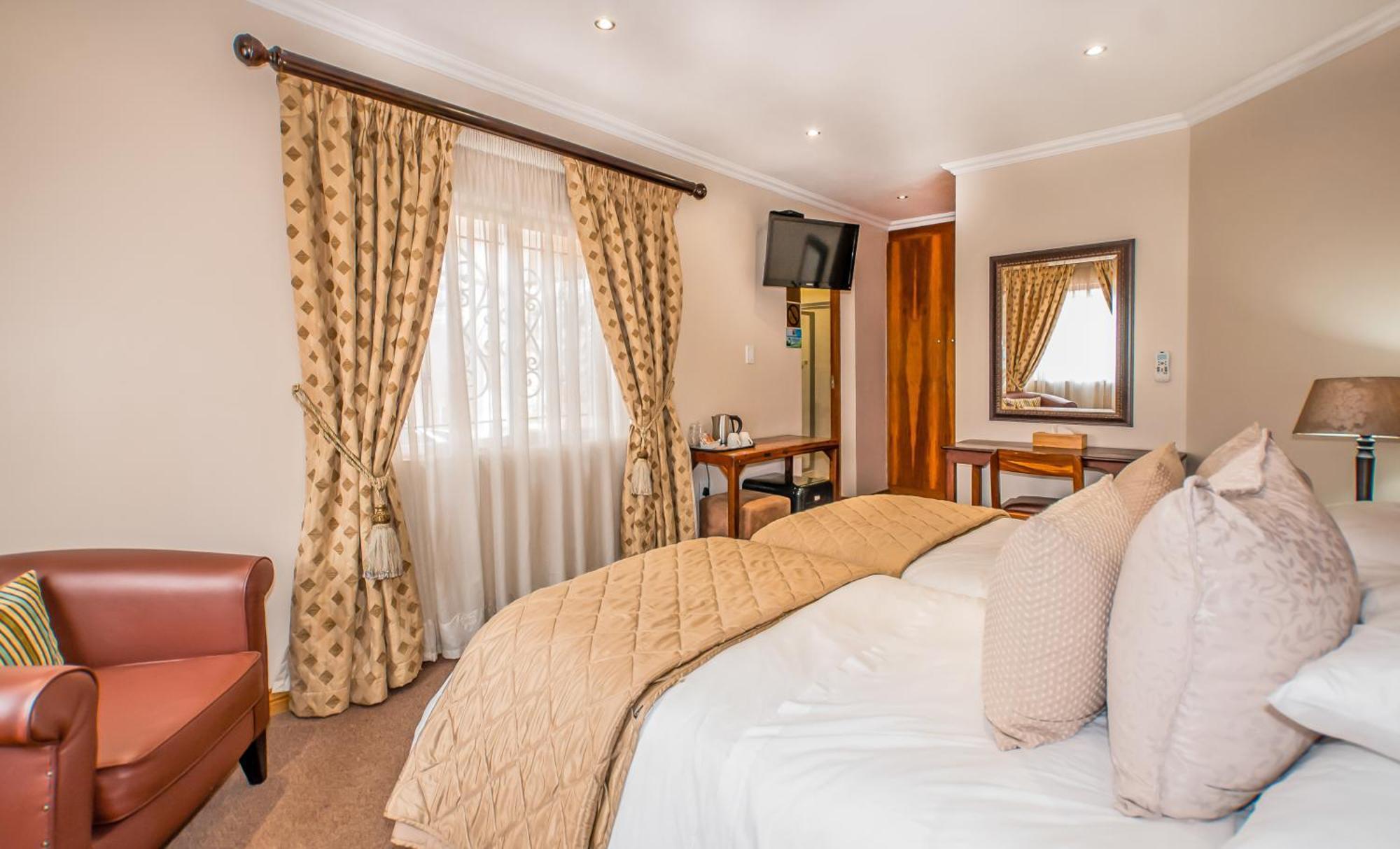 Sunward Park Guest House & Conference Center Boksburg Kamer foto